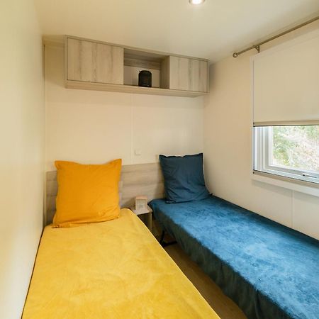 Mobil Home Les Pieds Dans L'Eau Canet-en-Roussillon Exteriér fotografie